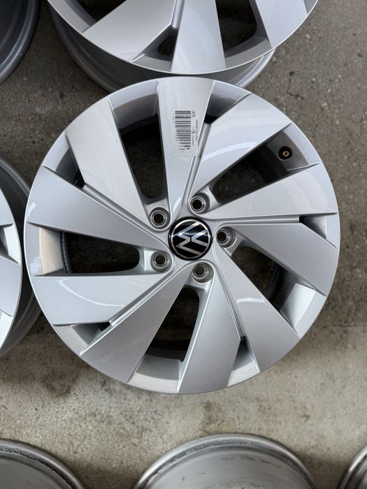 Jante originale VW Golf 5 6 7 8 Belmont R17 5H0601025B NOI 0 KM 5x112 57.1