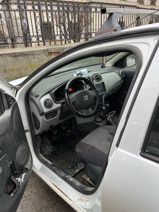 Vand Dacia Logan 2