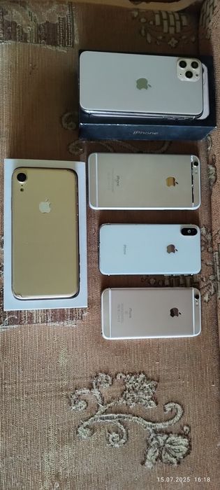 Мобильные на запчасти