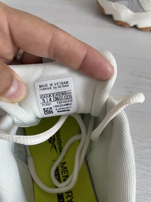 100% ОРИГИНАЛ Reebok срочно!