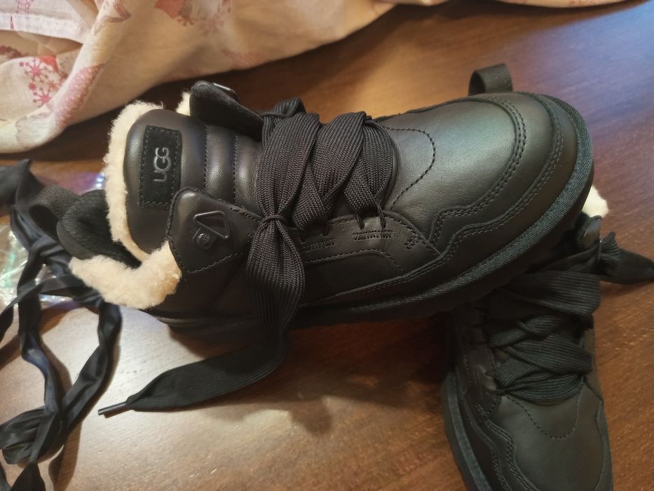 Дамски обувки - UGG