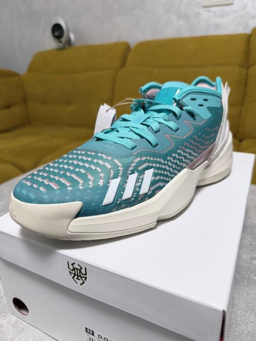 Adidas Don Issue