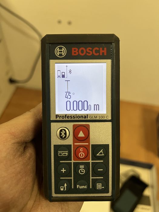 Лазерный дальномер Bosch GLM 100 C