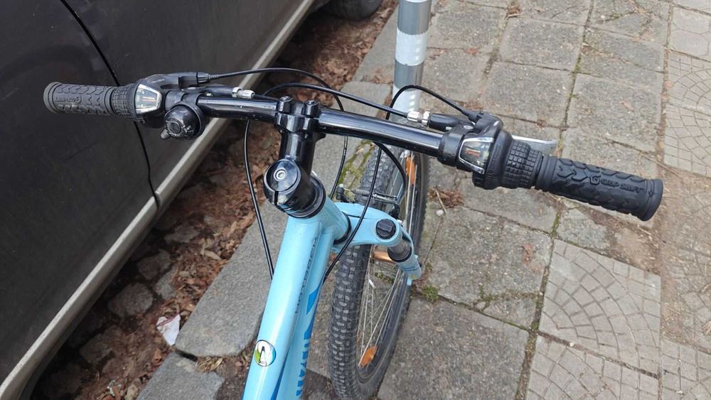 Велосипед, колело Specialized Hotrock 24 цола инча. Добро състояние.