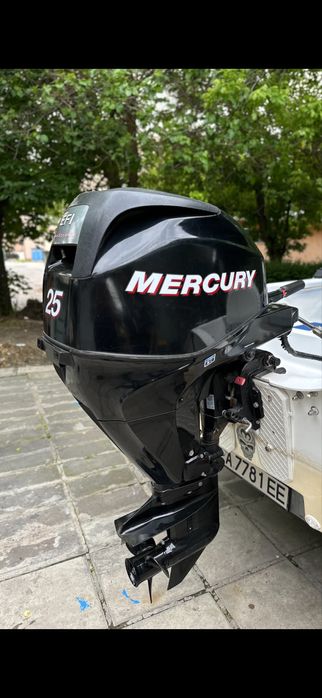 Mercury 25 EFI!300часа работа не различим от НОВ!!