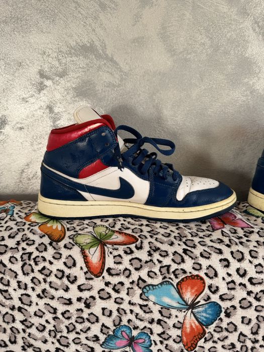 Adidasi jordan 1