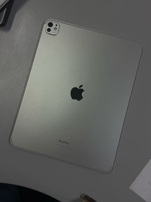 Продам Ipad PRO M4 1 Tb