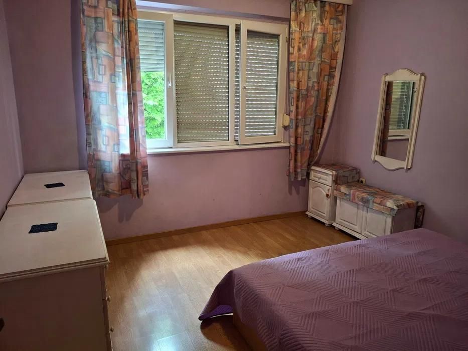 Дава се под наем Тристаен апартамент в Варна, Окръжна болница - 75 кв.м за 450 € - Снимка #8