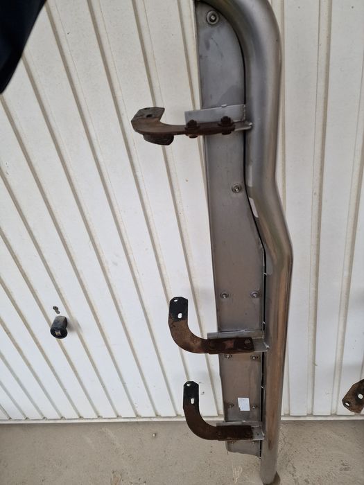 Стъпенки за pajero 3 ,къса база