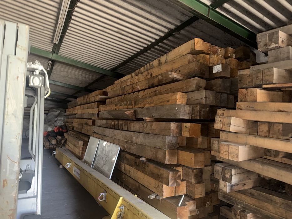 Vand grinzi/patrati de lemn 15x15x500 si 20x20x400