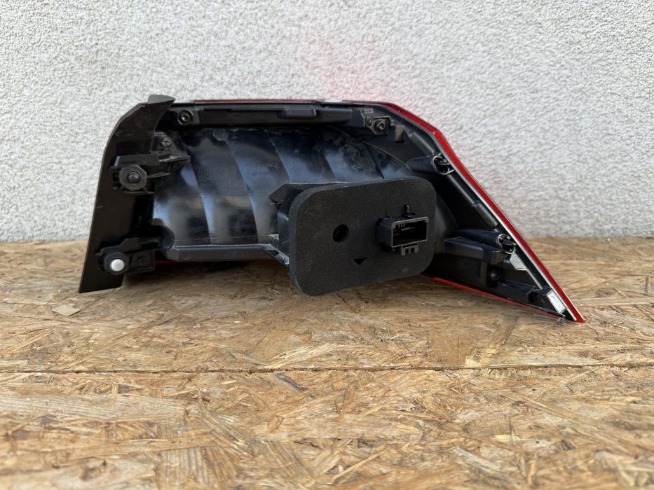 Stop tripla lampa stanga aripa VW Passat B8 Facelift B8.5 2020+ LED