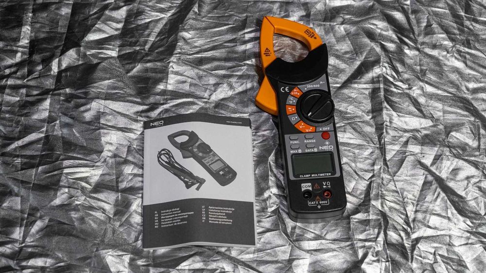 Digital Clamp Meter NEO Tools 94-002 – NOU !
