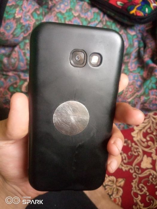 Samsung A5sotiladi narxini kelishamiz