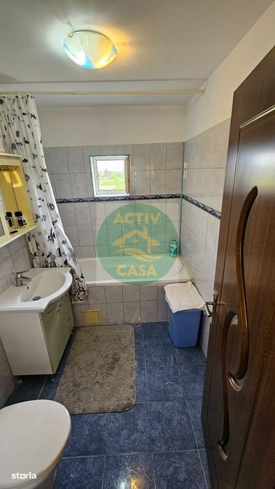 Apartament 3 camere,decomandat, 2 balcoane