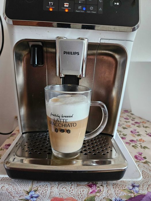 Espressor automat Philips EP2333/40 seria 2300, LatteGO (Garantie 1 An Emag)