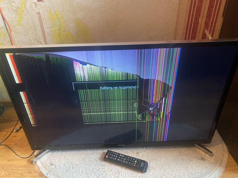 Продам на запчасти телевизор samsung