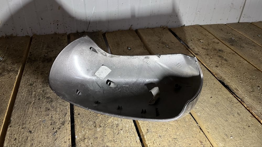 Капак за дясно огледало Nissan Qashqai 2010-