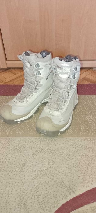 Ботинки горные salomon и TECHLITE