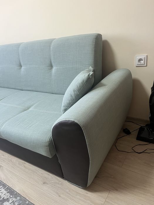 Като нов - Диван 237/79см.