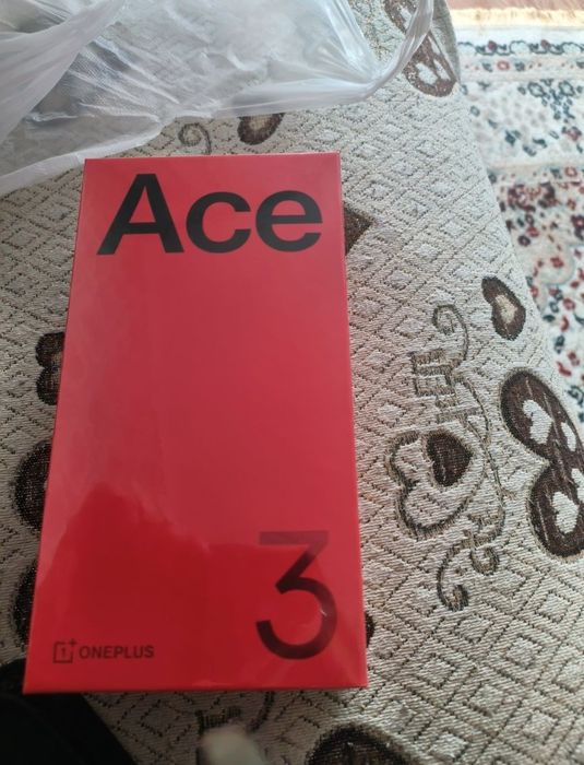 OnePlus Ace 3 Синий