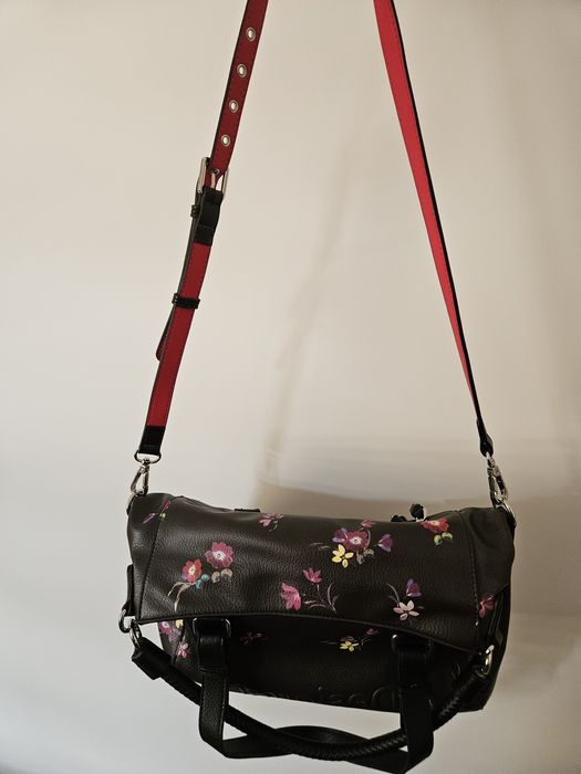 Чанта с флорален дизайн Desigual
