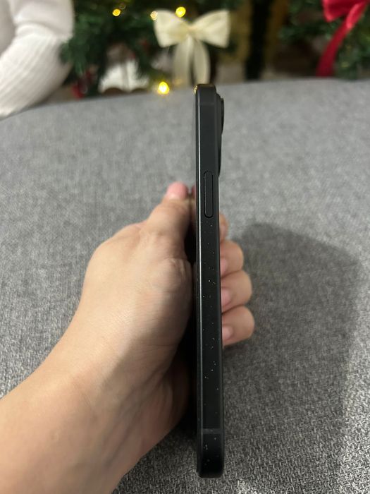 Iphone 15, 128 gb, black, neverloked, stare foarte buna in cutie