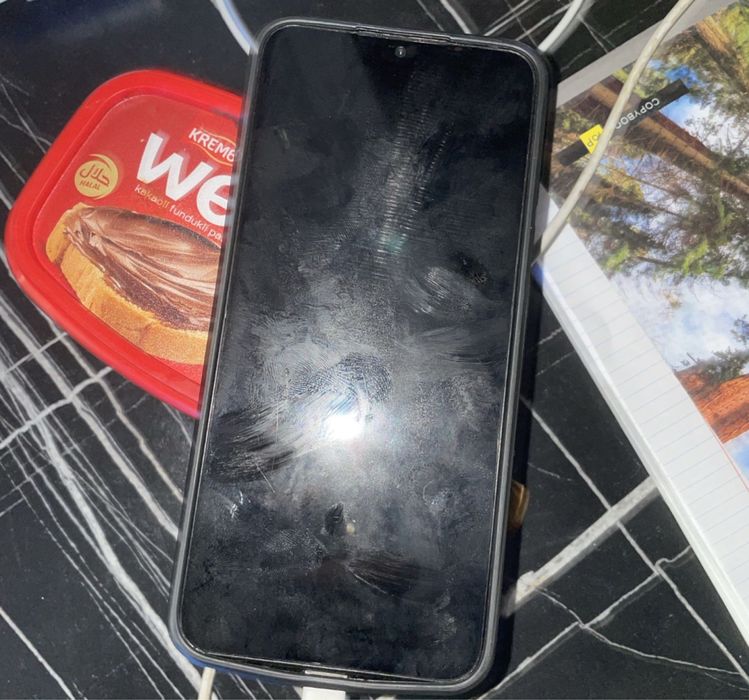 Redmi 10 A karopkasi bilan