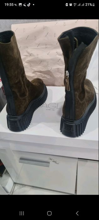 Боти AGL  чисто нови