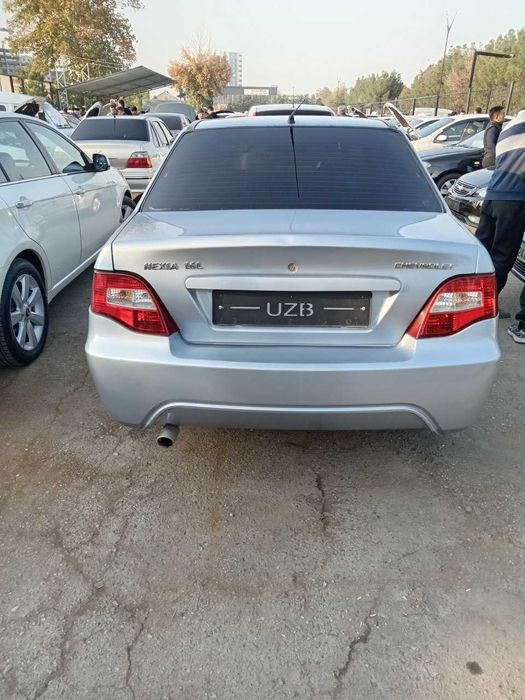 Автомобил сотилади