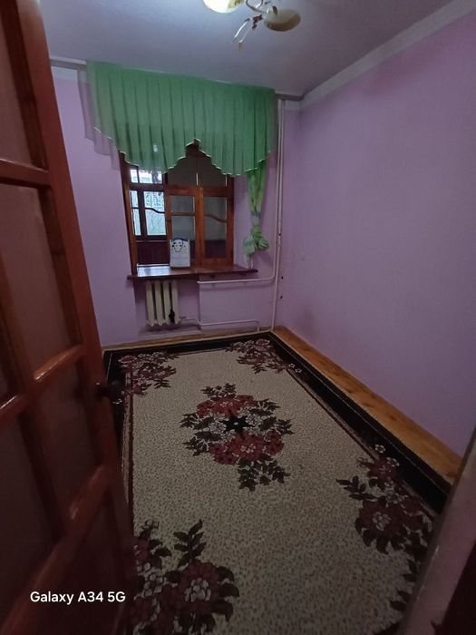 Продам чиланзар 22. Двух комнатная.  Разделка.  Балкон 2*6