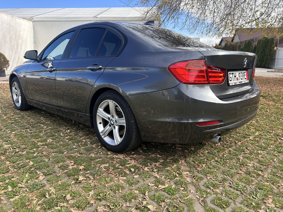 BMW seria 3 diesel F30 automat Head Up Display plafon negru xenon LED