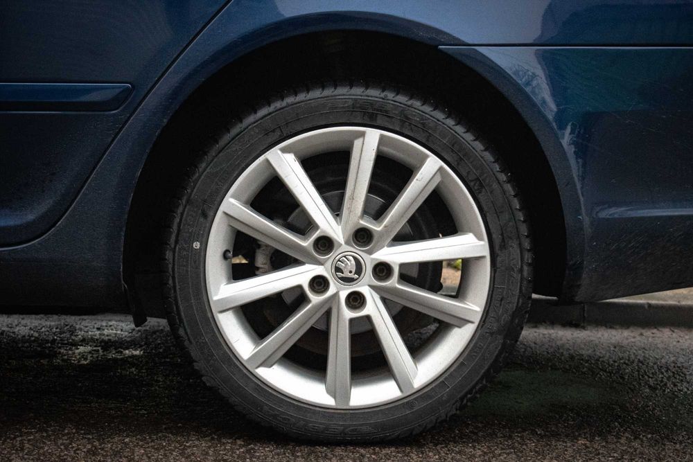 SKODA Octavia 2011 — imagine 5