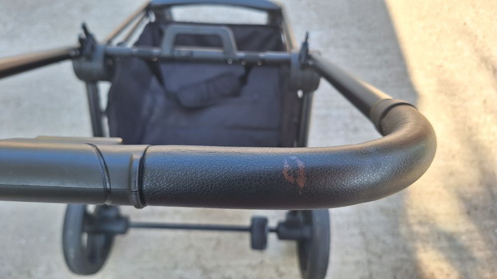 Vand carucior 3 in 1 Lionelo Mica