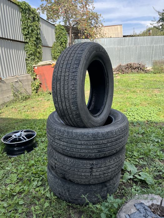Продам летние шины 215/60/16