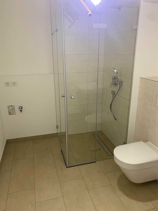 Servicii Montaj Gresie și Faianță – Profesionalism și Calitate!