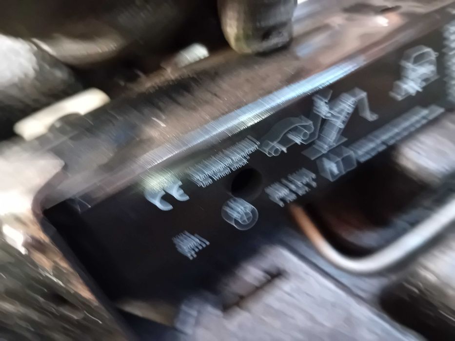 1 бр.гума патерица с крик  135 80 17  за бмв 5 серия