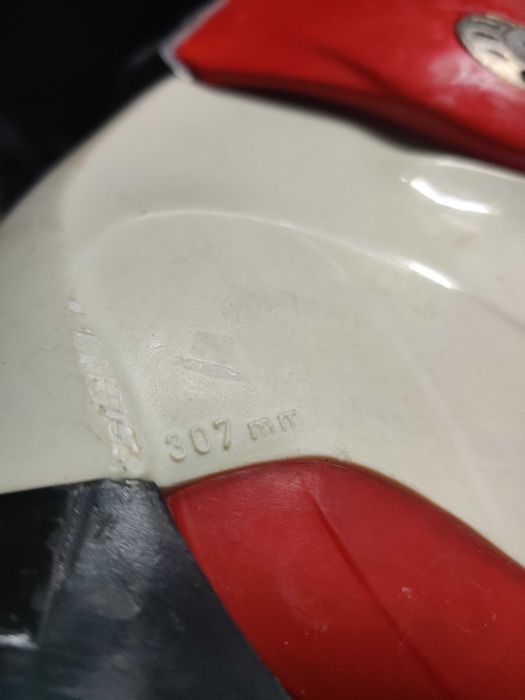 Ски обувки Атомик