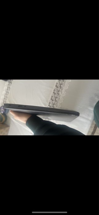 Ноудбук срочно идеалный состояния