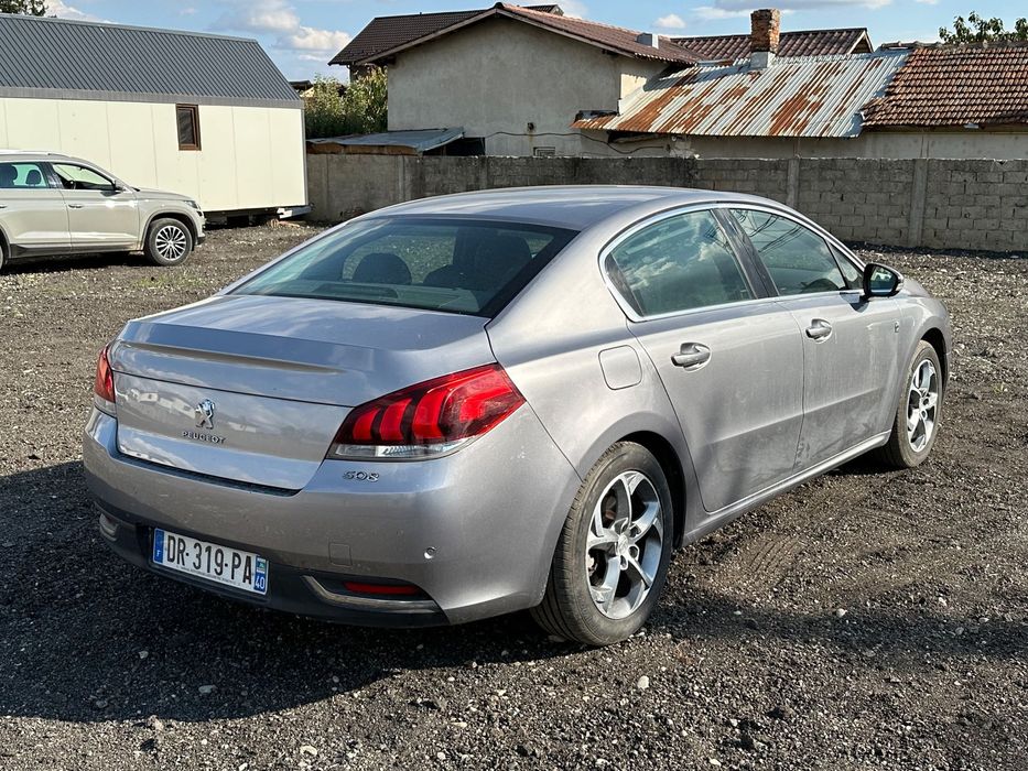 Peugeot 508 Hybrid4 7300€