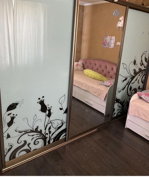 Продам шкаф купе