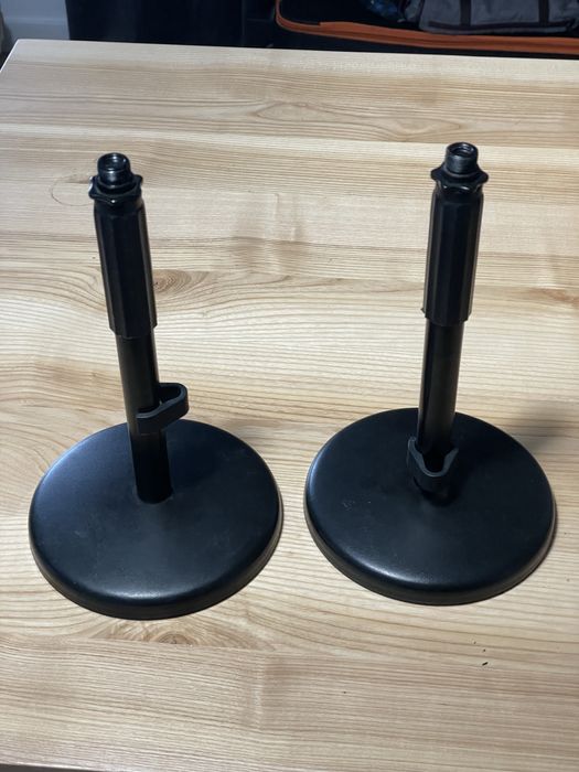 Suport microfon de masa ajustabil