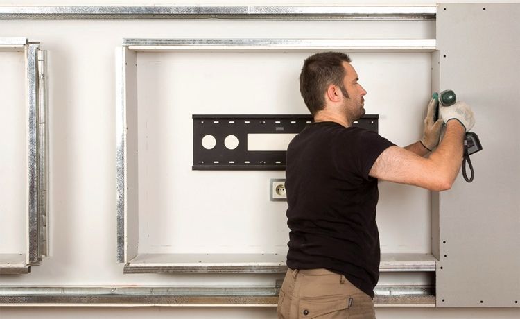 Установка, могтаж телевизора