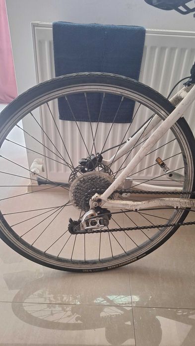 Bicletă Cross / Trekking Felt - Echipare Shimano Deore XT / Cauciucuri Noi