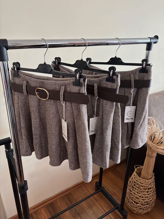 Дамска къса пола