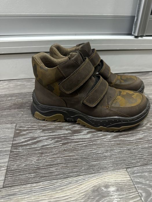 Ботинки мальчиковые