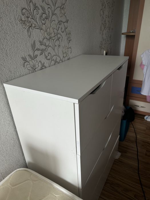 Белый комод IKEA