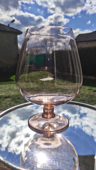 Огромна чаша от цветно стъкло 1.200 л