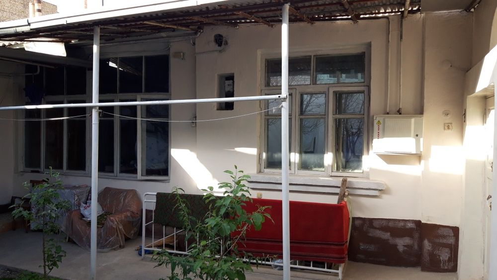 Куруг йер хисобида уй сотилади