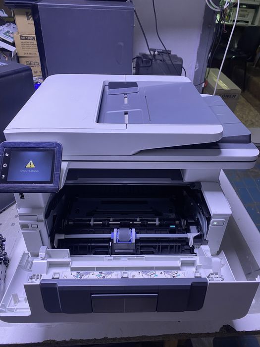 Принтер Hp офисный