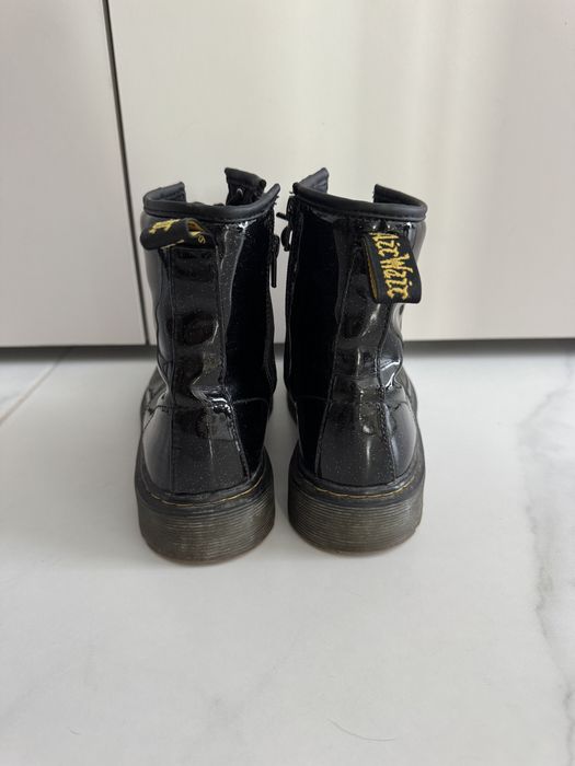 Bocanci Dr. Martens